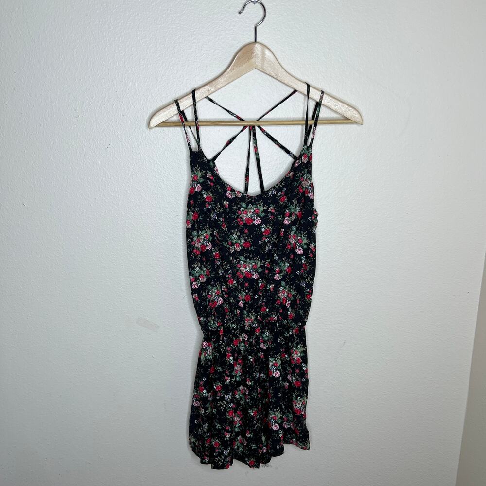 Shosho Black Red Floral Romper Medium
